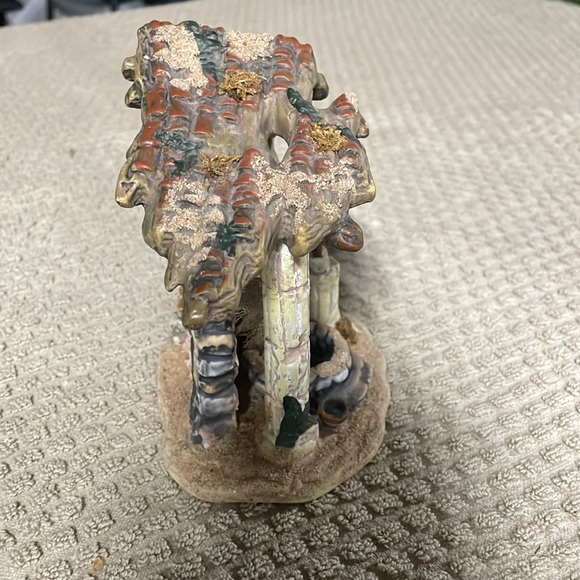 Mercasia Hand Painted Well - Picture 4 of 7